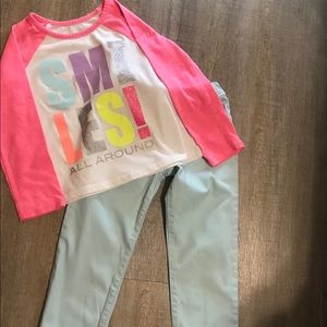 The Children’s Place 2-piece set